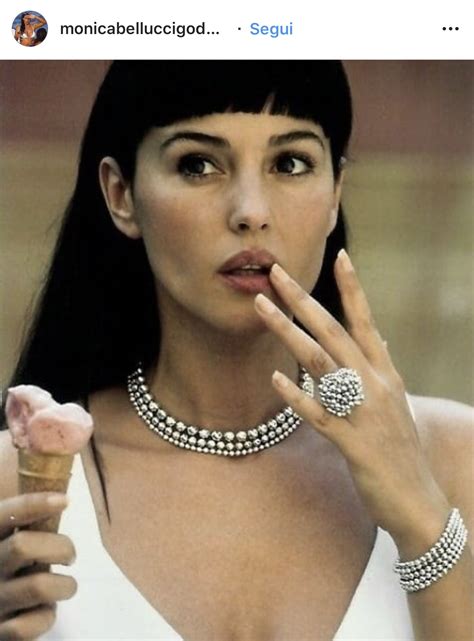 Monica Bellucci: le foto più belle di quando era giovane